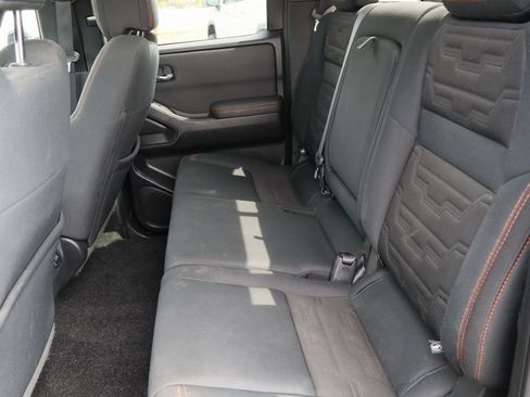 Used 2022 Nissan Frontier Pro-X RWD image 25