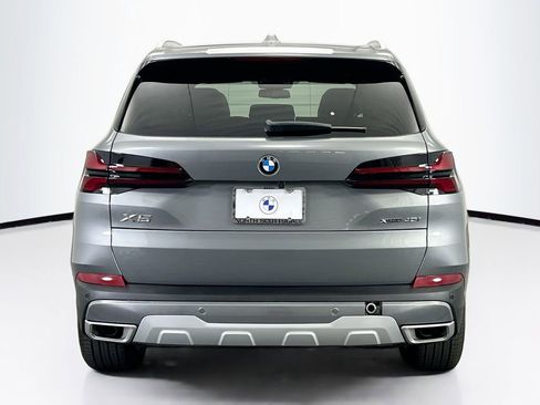 New 2026 BMW X5 xDrive40i w/ Premium Package AWD/4WD image 6