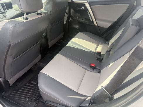 Used 2015 Toyota RAV4 Limited w/ Technology Package AWD/4WD image 9