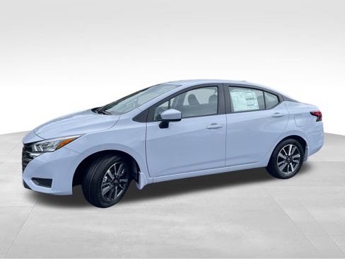 New 2025 Nissan Versa SV w/ Trunk Package image 4