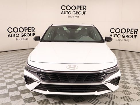 Certified 2026 Hyundai Elantra Sport FWD image 8