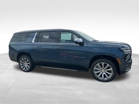 New 2026 Chevrolet Suburban Premier w/ Sun And Tow Package image 6