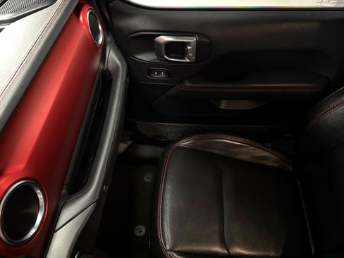 Used 2021 Jeep Gladiator Rubicon image 26