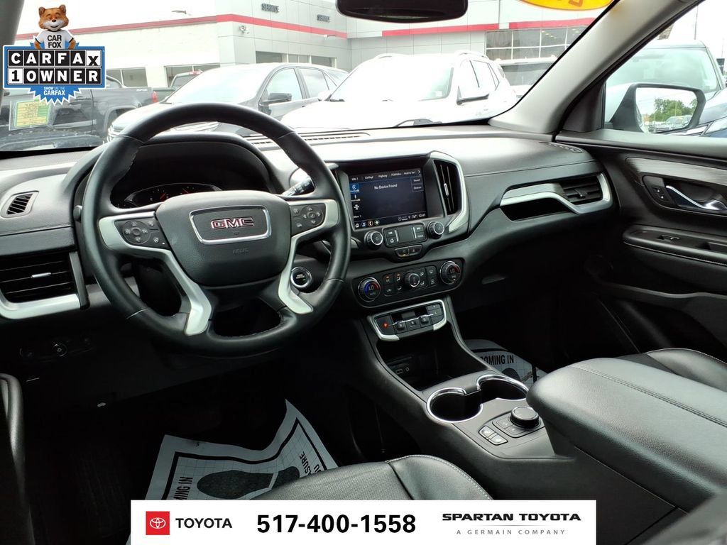 Used 2024 GMC Terrain SLT FWD image 13