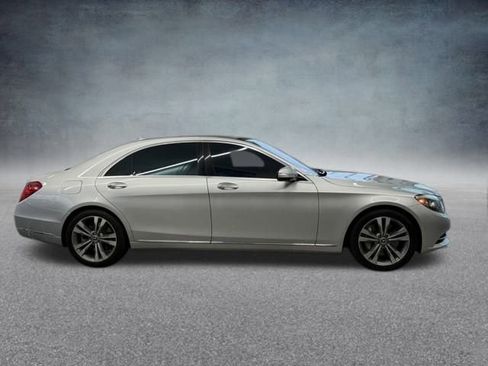 Used 2016 Mercedes-Benz S 550 4MATIC Sedan image 4