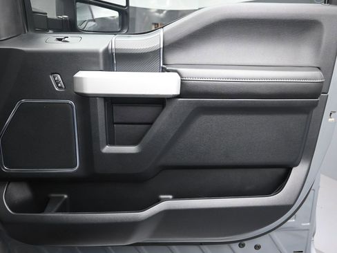 Used 2019 Ford F150 Lariat w/ Equipment Group 502A Luxury image 30