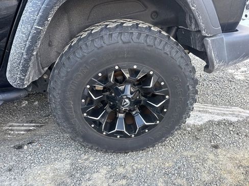 Used 2022 Jeep Wrangler Unlimited Sport image 24