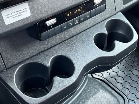 Used 2020 Mercedes-Benz Sprinter 3500 image 45