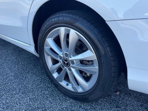 Used 2019 Mercedes-Benz C 300 4MATIC Sedan w/ Premium Package image 10