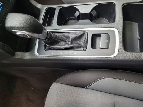 Used 2018 Ford Escape SE image 26