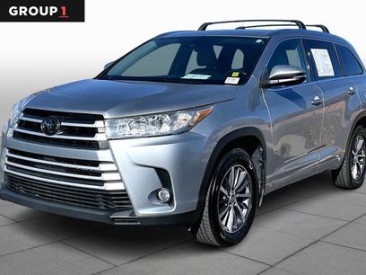 Used 2017 Toyota Highlander XLE