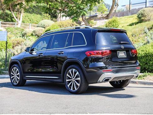 Used 2023 Mercedes-Benz GLB 250 image 3