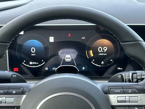 New 2025 Hyundai Tucson SEL image 12