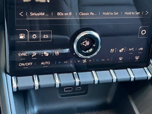 New 2027 GMC Terrain AT4 w/ Convenience Package III AWD/4WD image 22