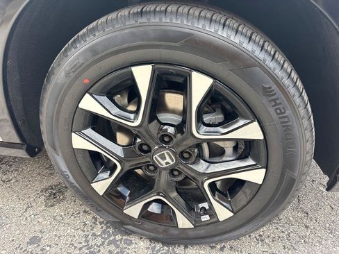 Used 2026 Honda HR-V EX-L image 7