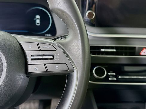 Certified 2023 Hyundai Sonata SEL w/ Convenience Package image 23