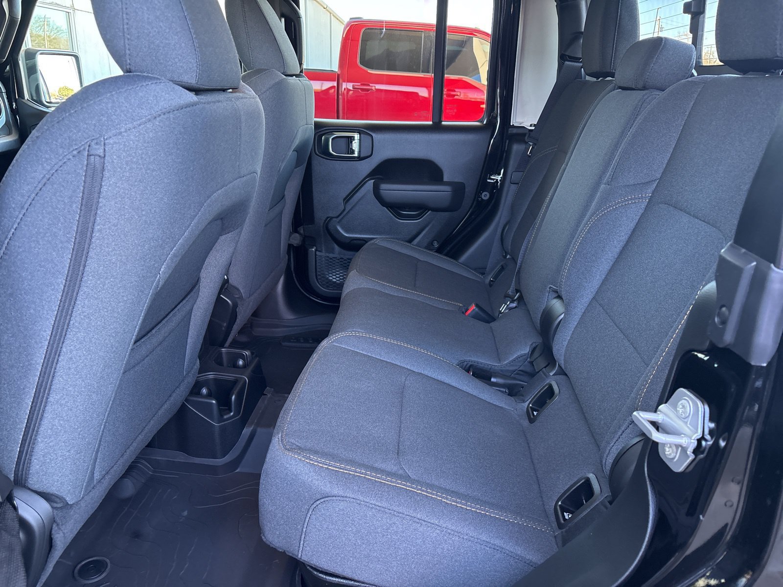 New 2026 Jeep Gladiator Sport AWD/4WD image 12