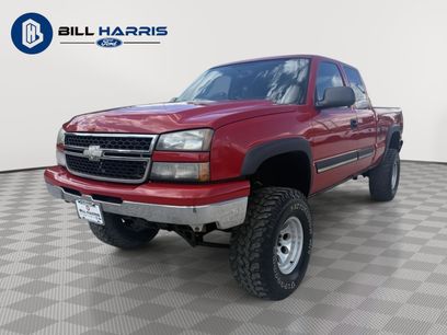 Used 2006 Chevrolet Silverado 1500 LT w/ Light Duty Power Package