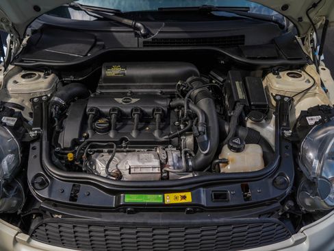 Used 2011 MINI Cooper John Cooper Works FWD image 26