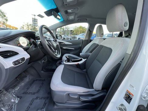 Used 2019 Chevrolet Bolt LT image 18