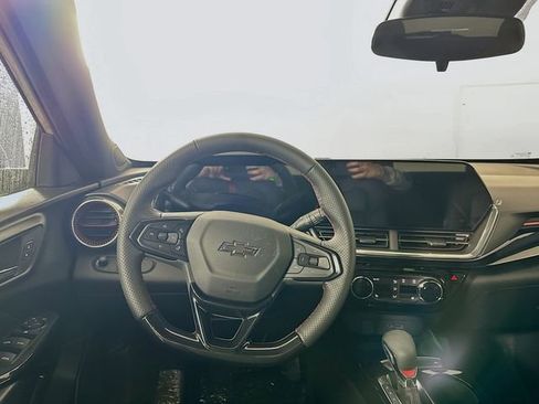 New 2026 Chevrolet Trax RS w/ Sunroof Package image 22