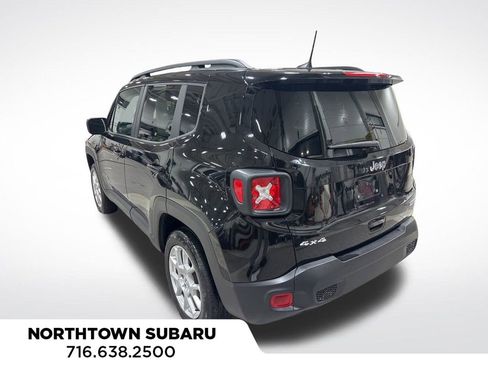 Used 2022 Jeep Renegade Latitude image 24