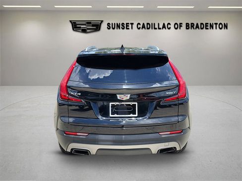 Used 2020 Cadillac XT4 Premium Luxury w/ Driver Awareness Package FWD image 4