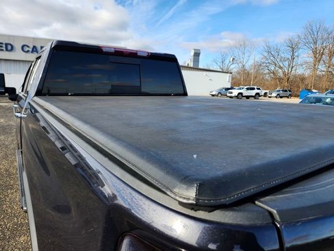 Used 2024 Chevrolet Silverado 2500 LTZ w/ LTZ Convenience Package image 36