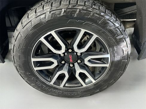 Used 2020 GMC Sierra 1500 AT4 w/ AT4 Premium Package image 33