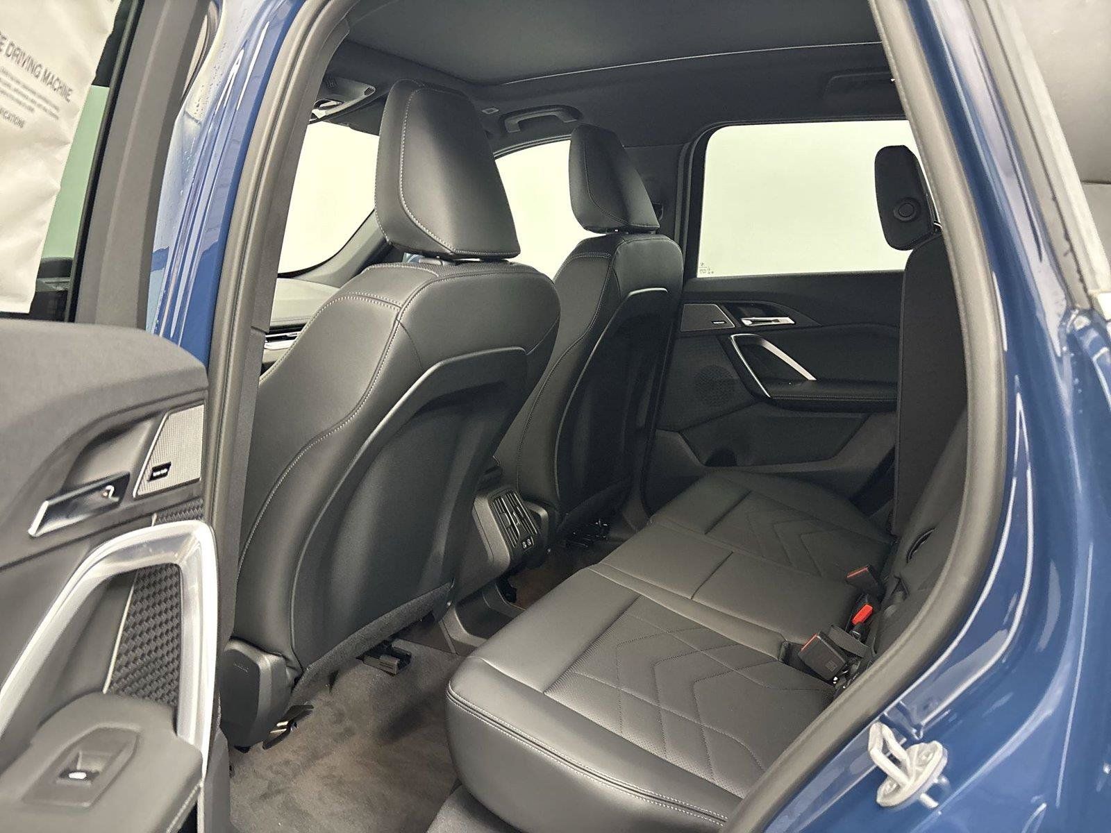 New 2027 BMW X1 xDrive28i AWD/4WD image 29