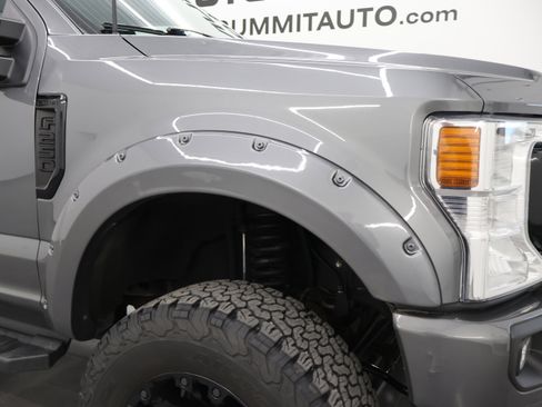 Used 2022 Ford F250 XLT w/ Black Appearance Package AWD/4WD image 23