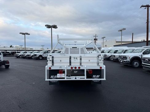 New 2025 Ford F550 4x4 SuperCab Super Duty image 3