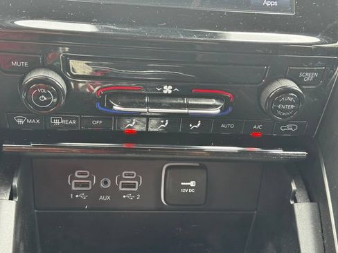 Certified 2024 Jeep Grand Cherokee L Laredo AWD/4WD image 37