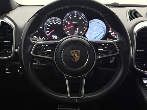 Used 2018 Porsche Cayenne S AWD/4WD image 31