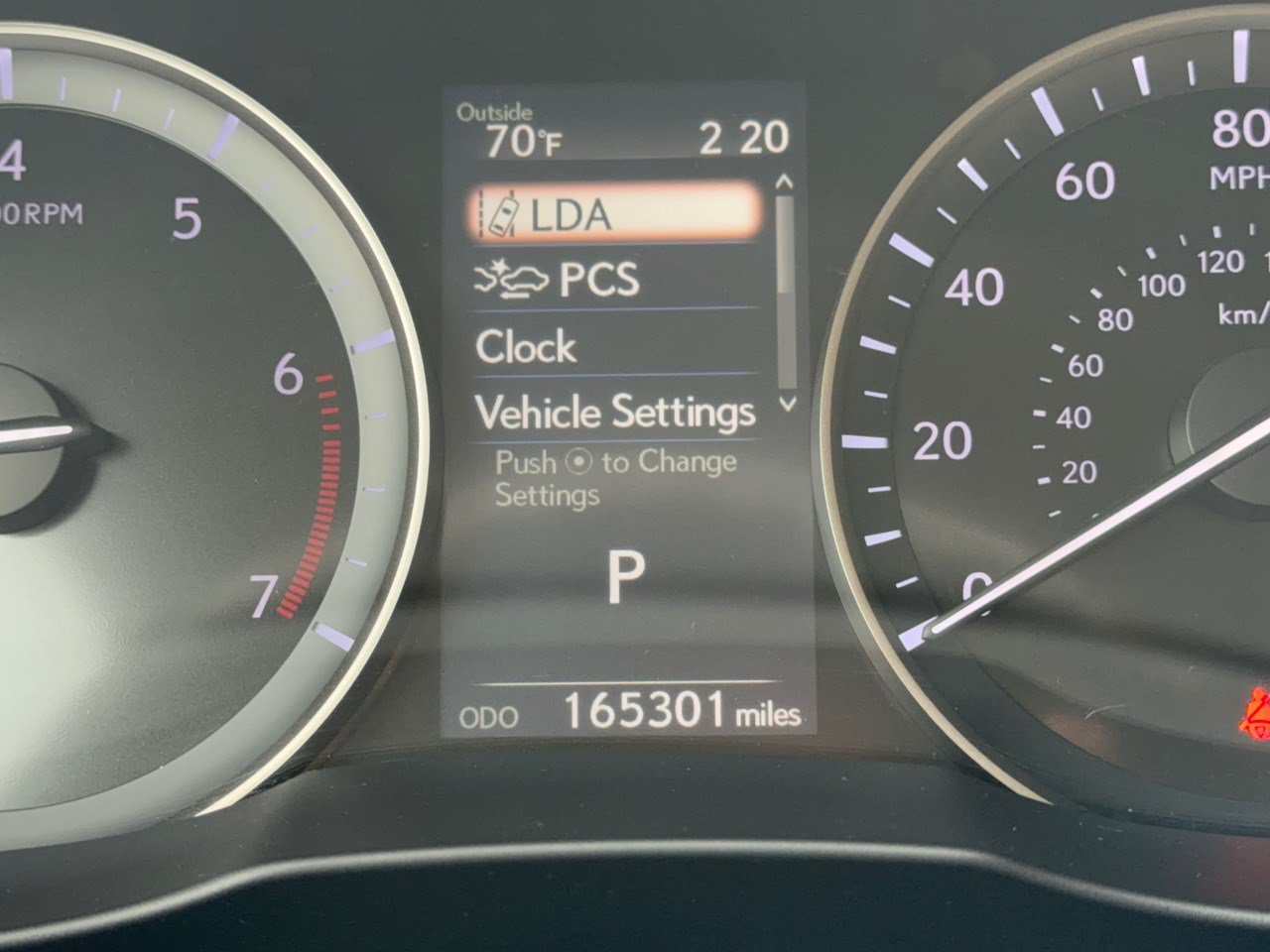 Used 2016 Lexus ES 350 w/ Luxury Package w/Wood Trim FWD image 26