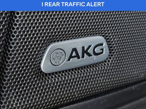 Used 2022 Cadillac Escalade Sport w/ LPO, ONYX Package image 25