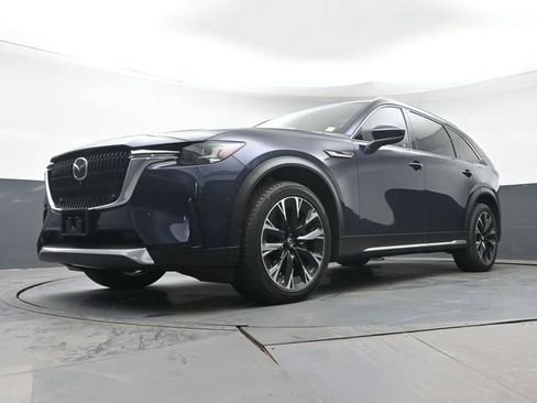 Certified 2024 MAZDA CX-90 Plug-In Hybrid w/ Premium Plus AWD/4WD image 30