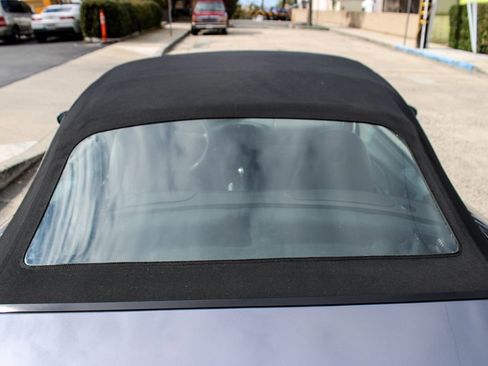 Used 2001 Porsche 911 Cabriolet image 14