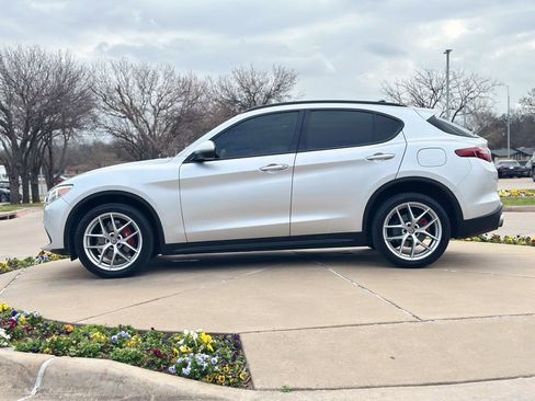 Used 2019 Alfa Romeo Stelvio Ti Sport w/ Quick Order Package 22S Sport image 6