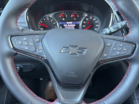 Used 2023 Chevrolet Equinox RS image 8