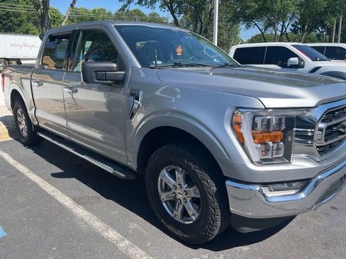 Used 2022 Ford F150 XLT w/ Equipment Group 302A High RWD image 2