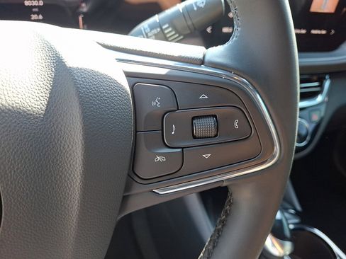 Used 2024 Buick Envista Sport Touring w/ Convenience I Package FWD image 21
