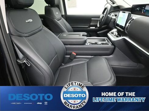 New 2026 Ford Expedition Platinum w/ Driver's Package AWD/4WD image 12