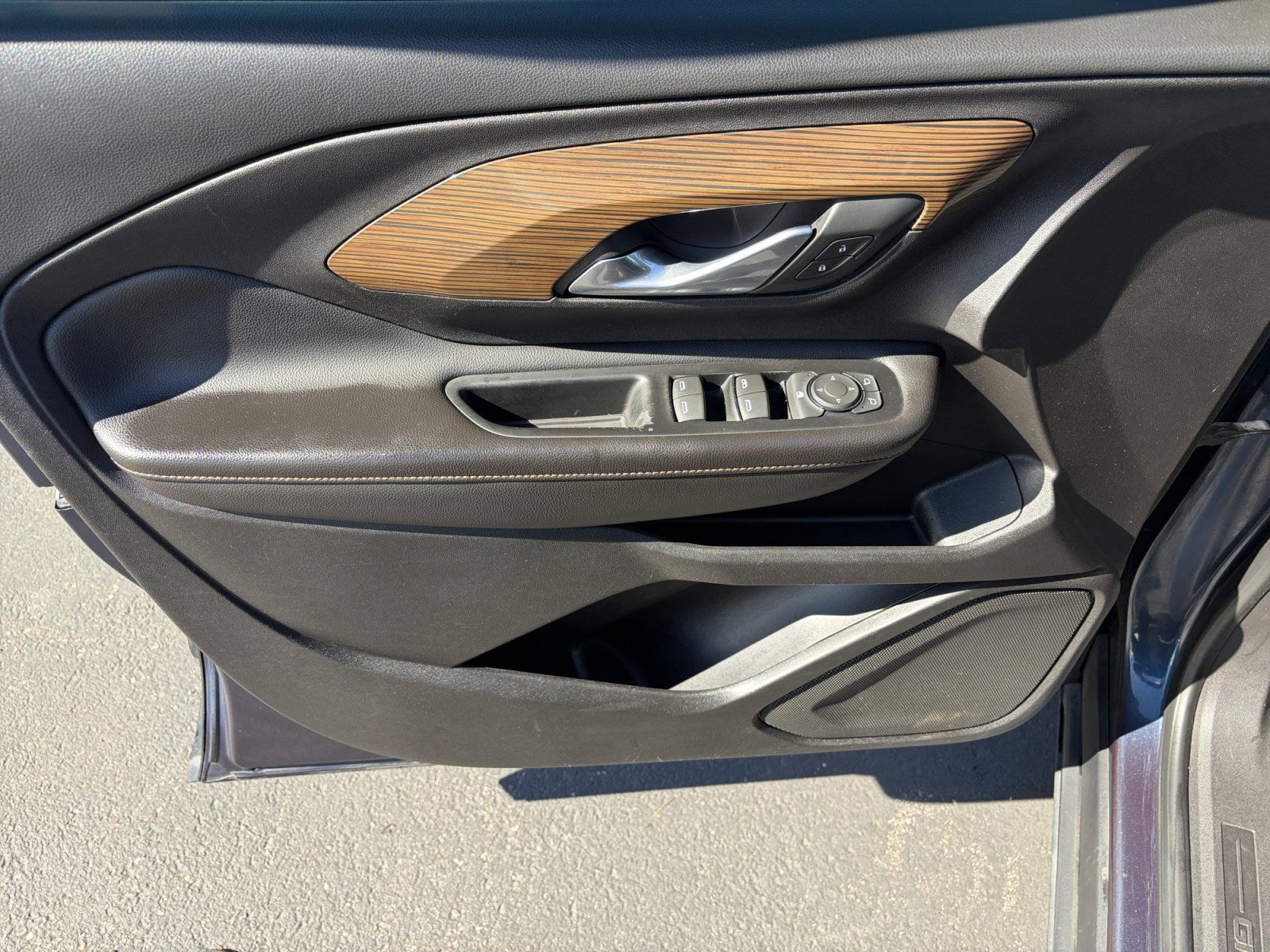 Used 2018 GMC Terrain SLE FWD image 9