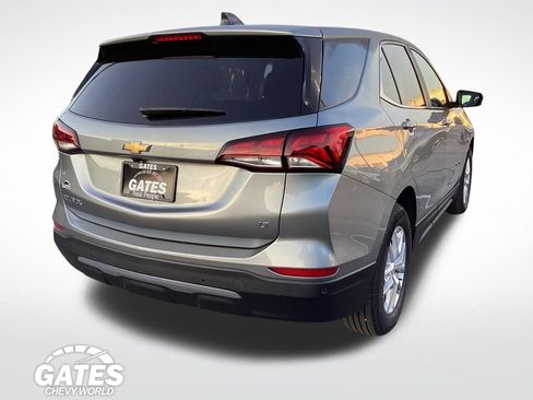 Used 2024 Chevrolet Equinox LT FWD image 9