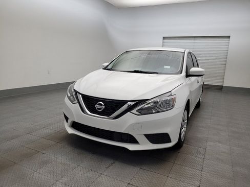 Used 2019 Nissan Sentra S image 15
