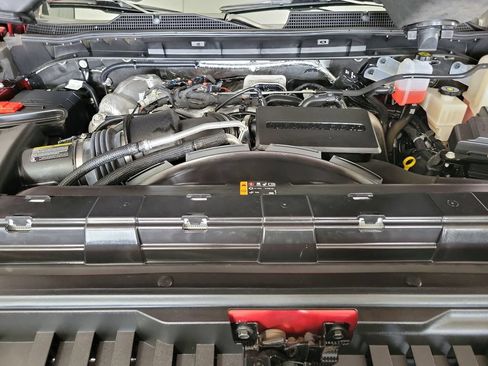Certified 2025 Chevrolet Silverado 2500 LTZ w/ LTZ Convenience Package AWD/4WD image 22