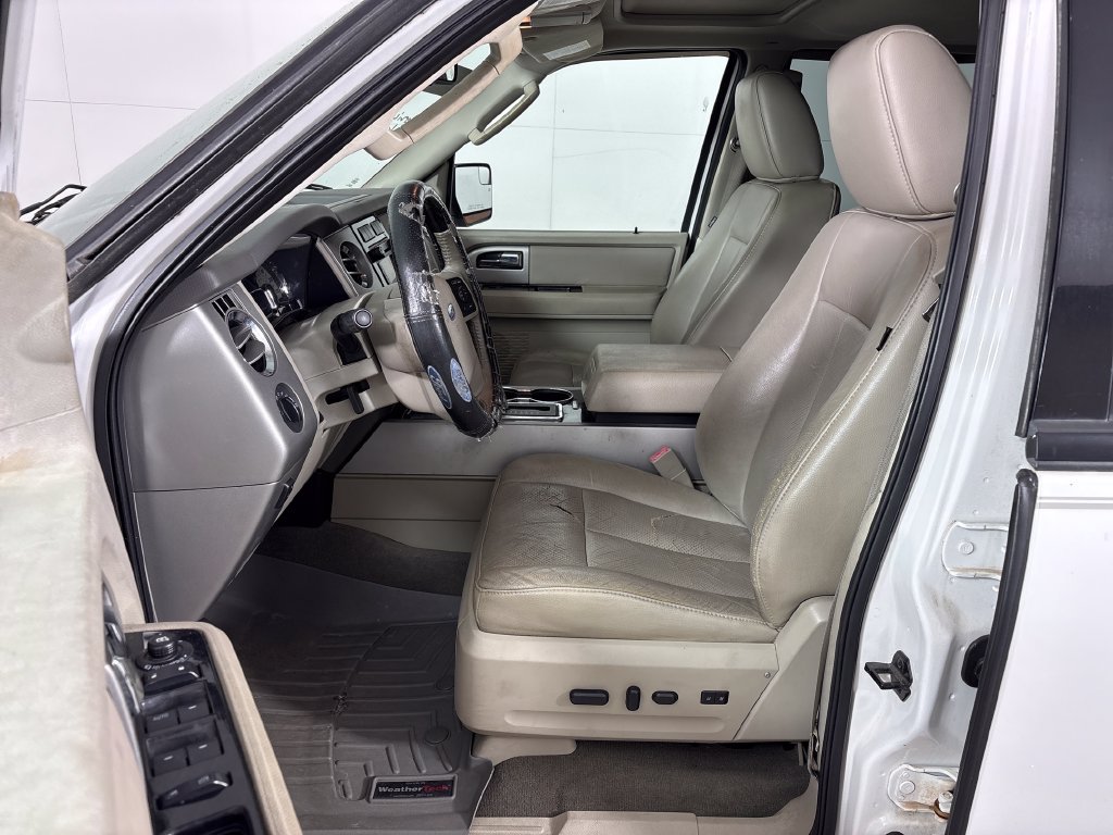 Used 2013 Ford Expedition Limited AWD/4WD image 28