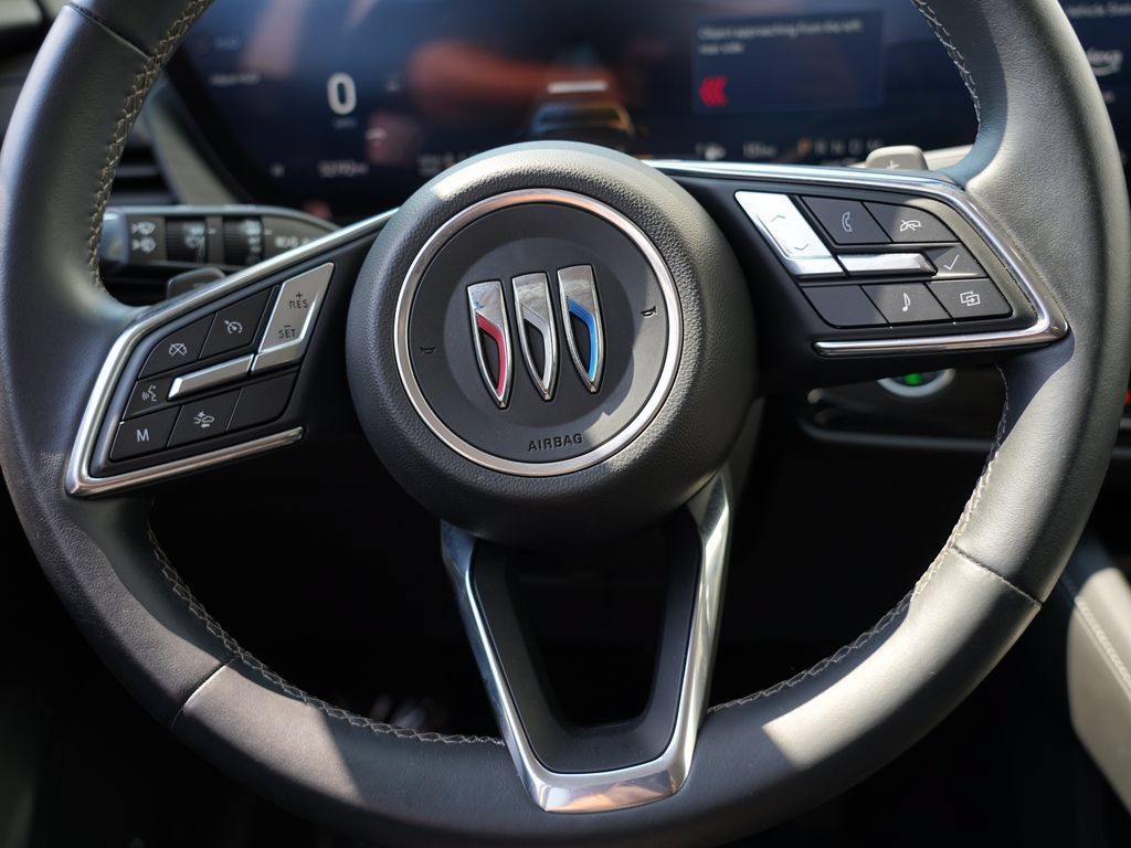 Certified 2024 Buick Envision Preferred AWD/4WD image 24