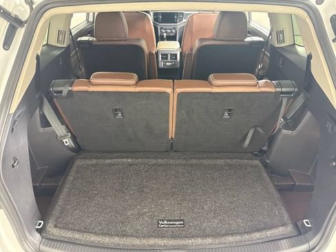 Used 2023 Volkswagen Atlas SEL R-Line AWD/4WD image 20